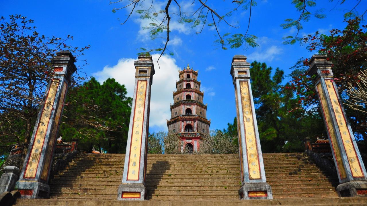 Hoang Trieu Hotel Hué Eksteriør billede
