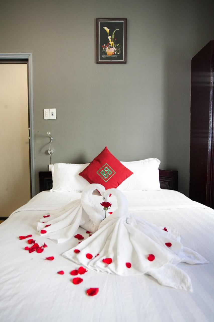 Hoang Trieu Hotel Hué Eksteriør billede