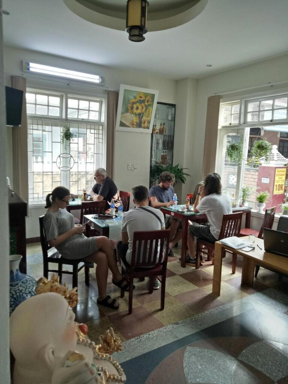 Hoang Trieu Hotel Hué Eksteriør billede
